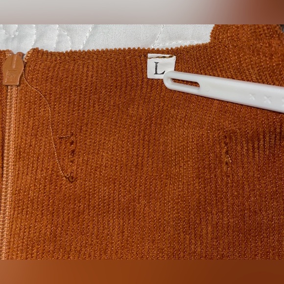 Dress - Picture 4 of 6